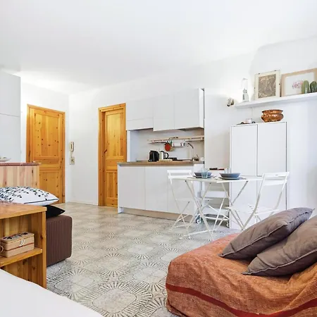 Hostdomus - Jack * Claviere