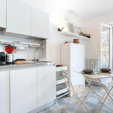 Hostdomus - Jack Claviere