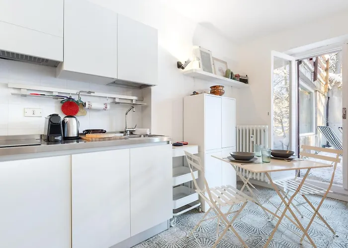 Hostdomus - Jack Claviere